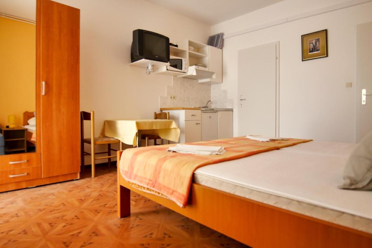 Apartments Babaja Omiš Eksteriør bilde